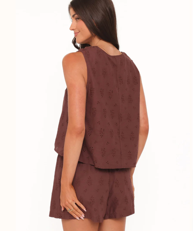Eyelet short set