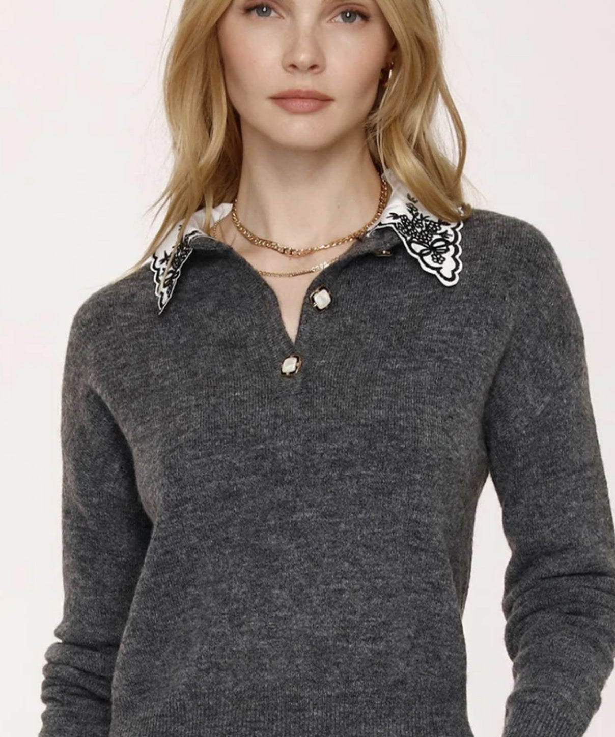 LEXIE 3 BUTTON PULLOVER