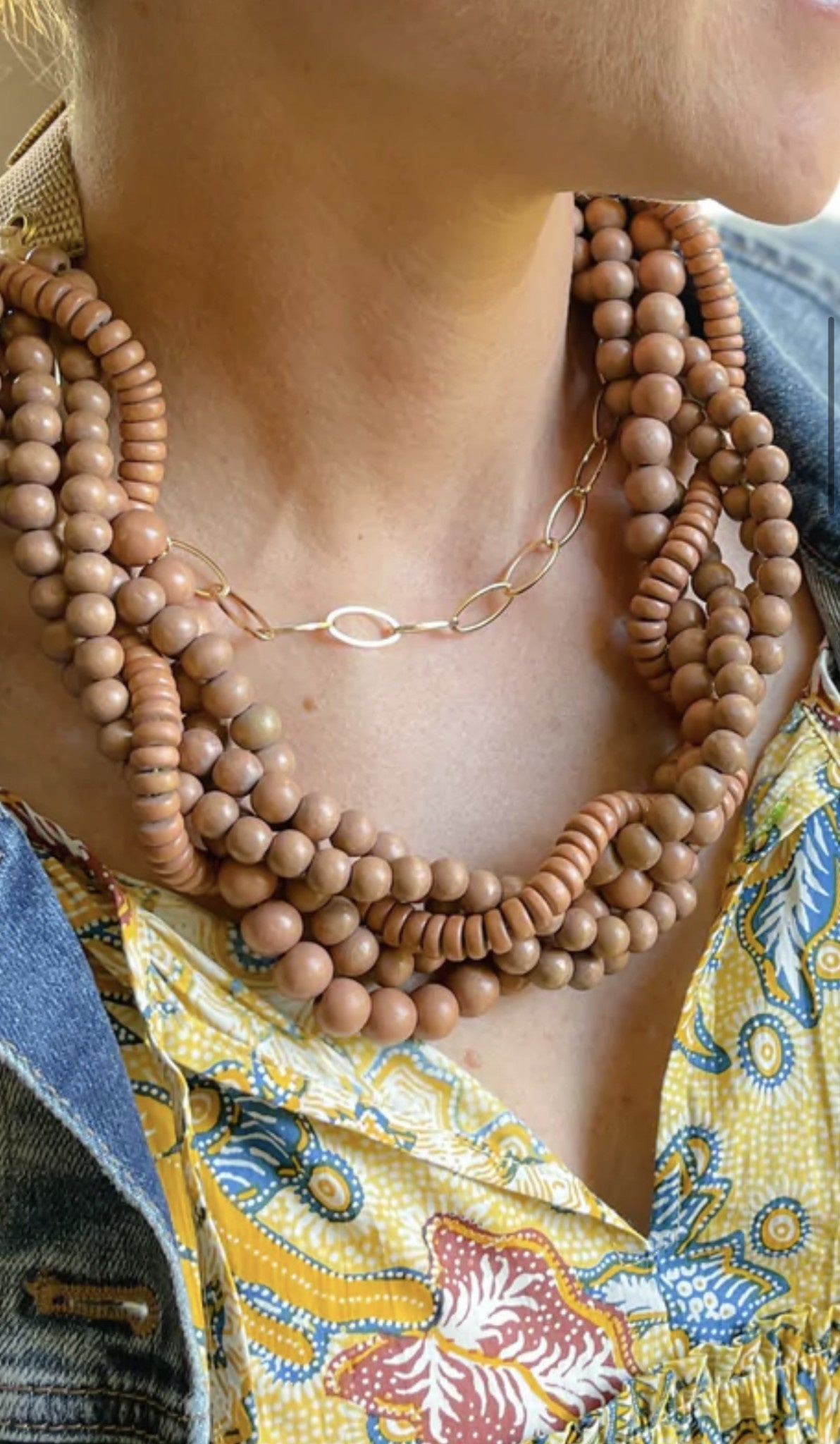 VENUS TWISTED CHOKER