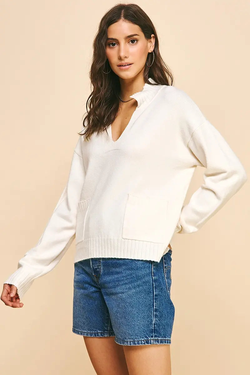COLLARED VNECK SWEATER W/FRONT POCKETS