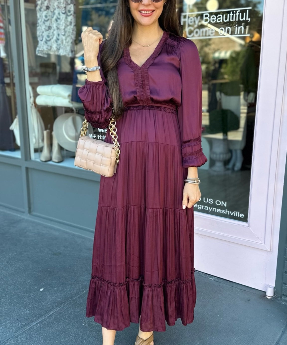 LSLV VNECK MIDI RUFFLE DETAILS