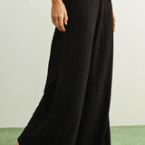 CRINKLED ELASTIC PANTS
