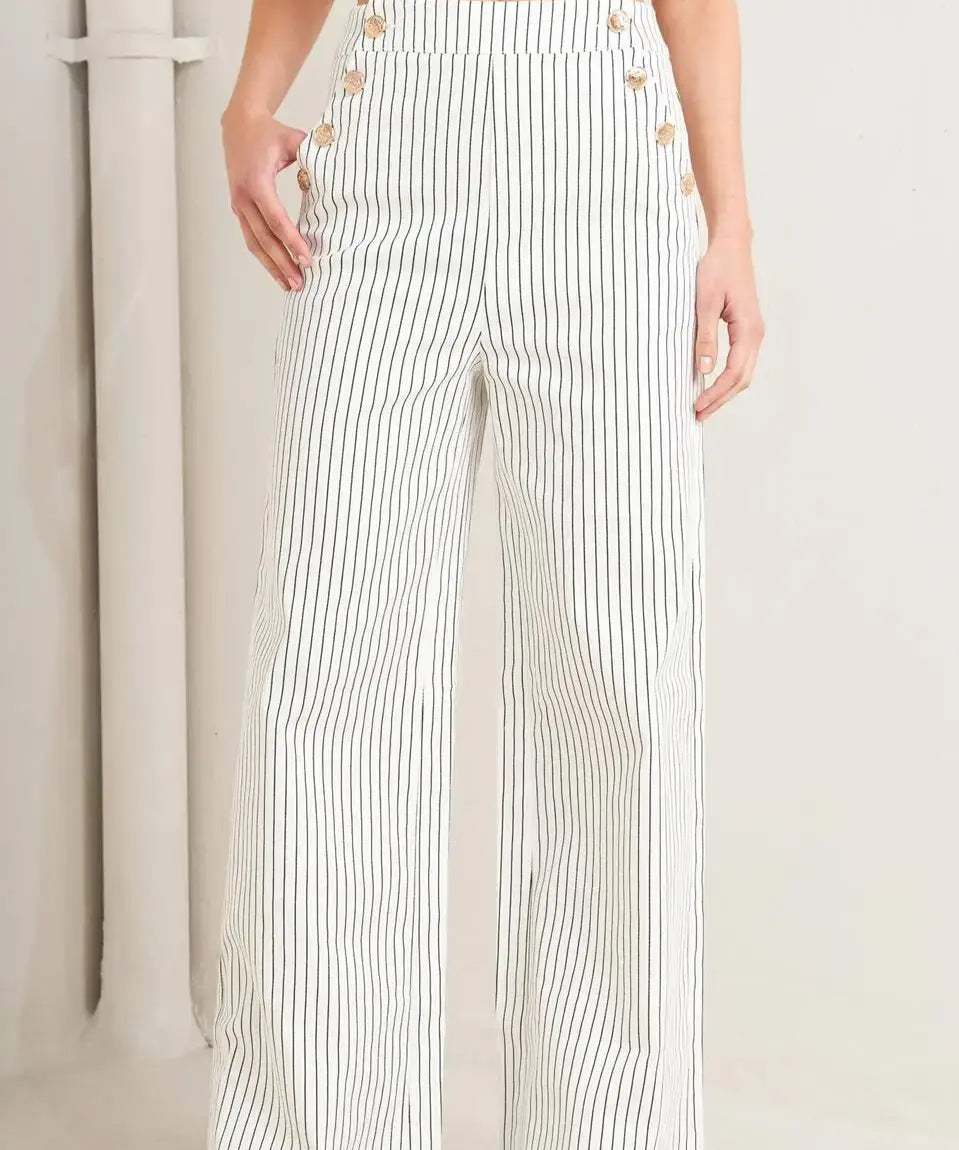 STRIPED JEAN W/BUTTON DETAIL