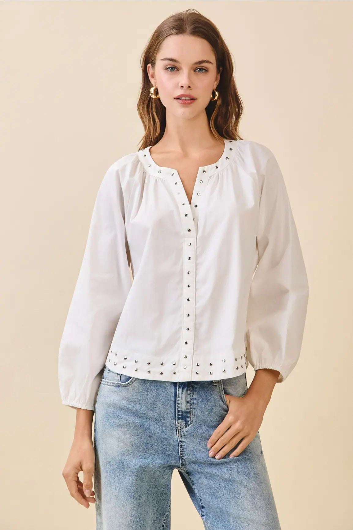 SILVER STUD LSLV BLOUSE