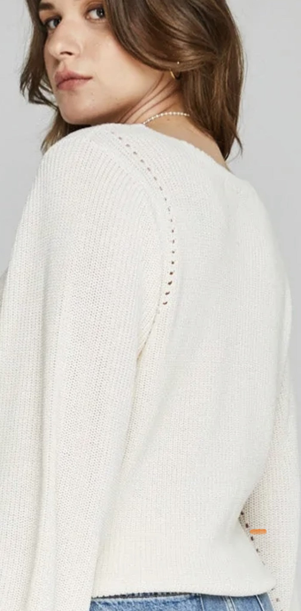 HAILEY V NECK SWEATER