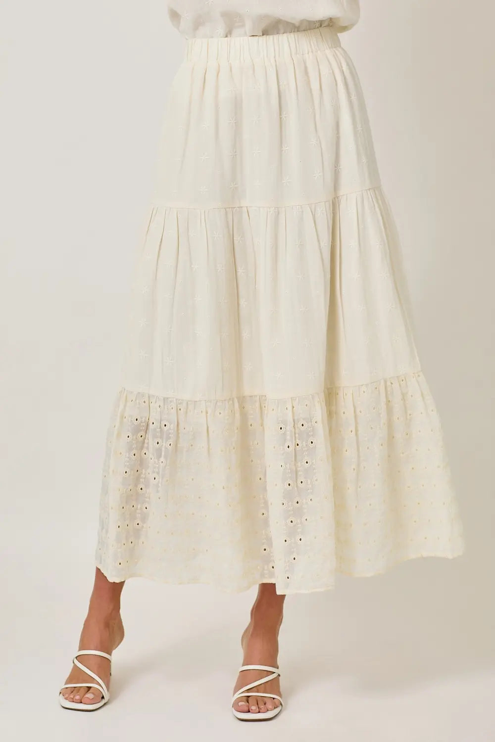 EMBROIDERED EYELET TIERED SKIRT