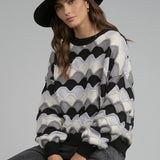ROUND NECK SCALLOP STRIPE SWEATER