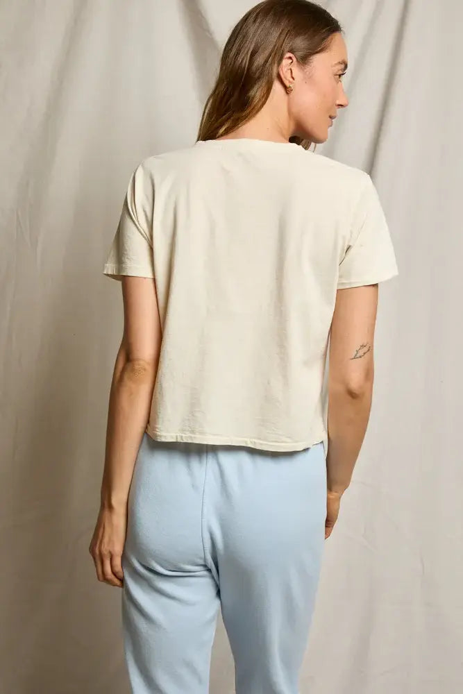 BECKETT VNECK TEE