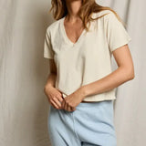 BECKETT VNECK TEE