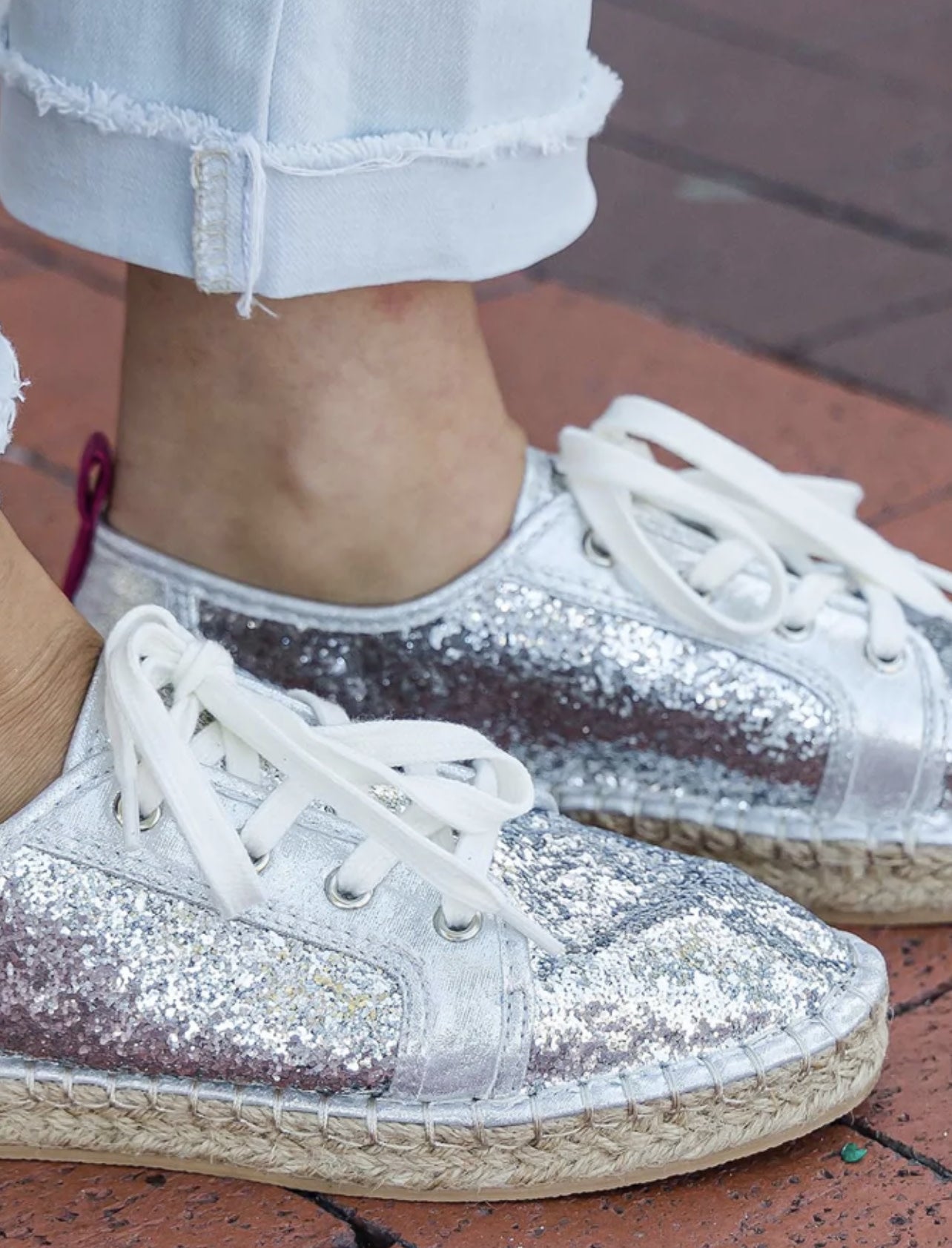 KYLIE SNEAKER
