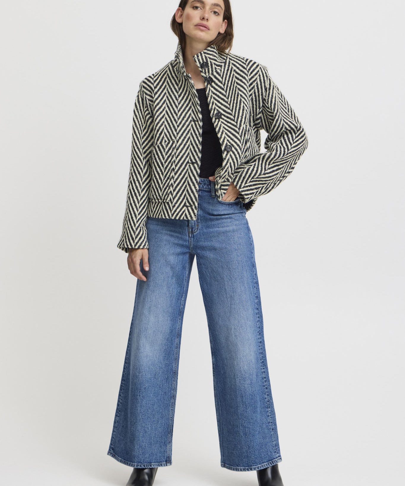 TAYLOR HERRINGBONE JACKET