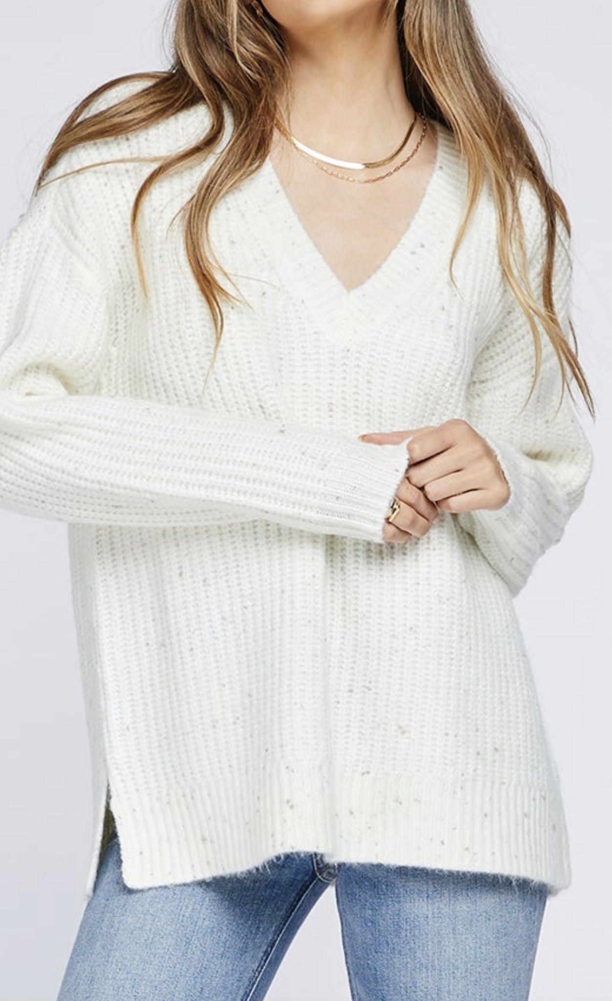 FLECK V NECK SWEATER