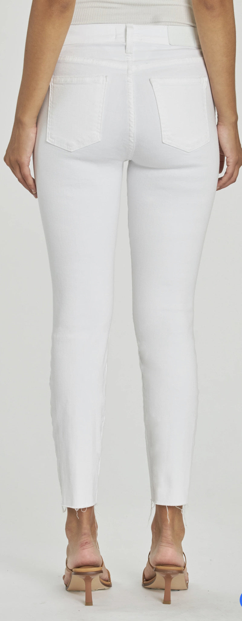 ASPEN MID RISE JEAN