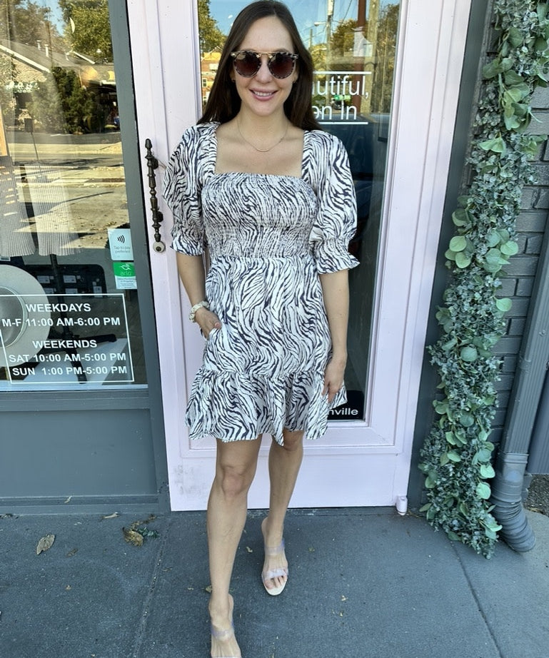 SATINE SMOCKED ZEBRA DRESS