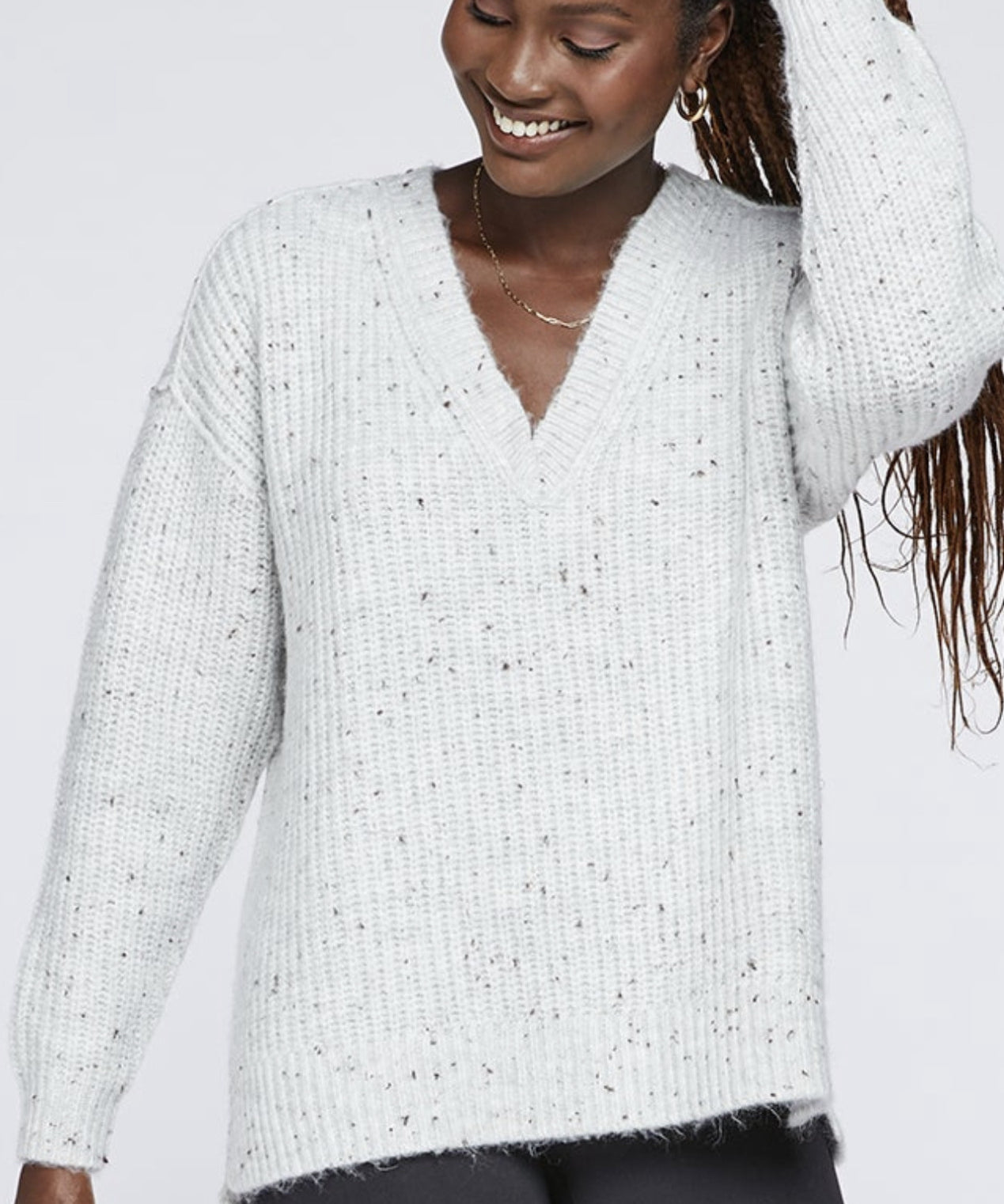 FLECK V NECK SWEATER