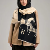 EQUESTRIAN REVERSIBLE WRAP BLACK CREAM STABLE