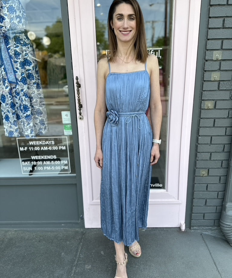 CAMI MAXI DRESS W/ROSE WAIST TIE