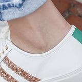 GREEN STRIPE SNEAKER