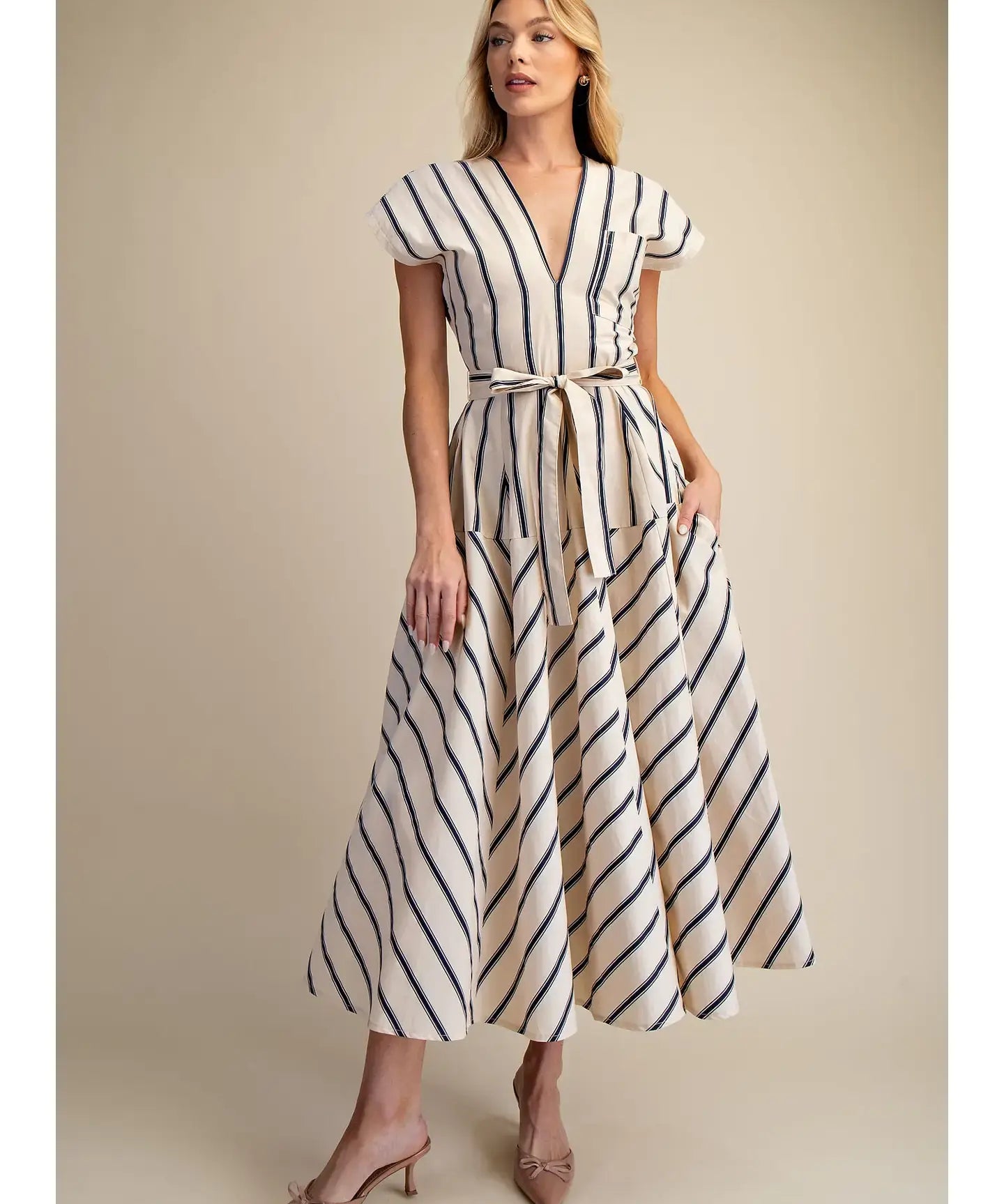 SSLV VNECK STRIPED MIDI