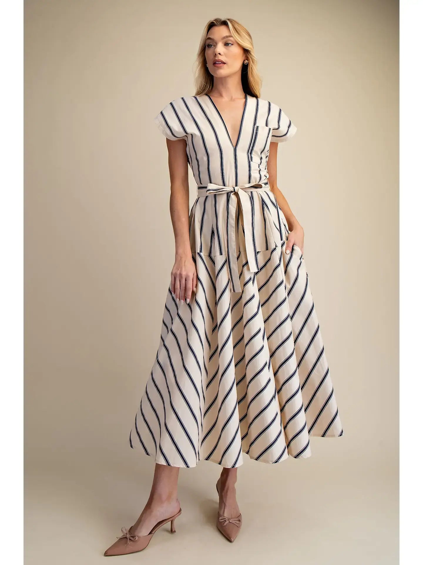 SSLV VNECK STRIPED MIDI