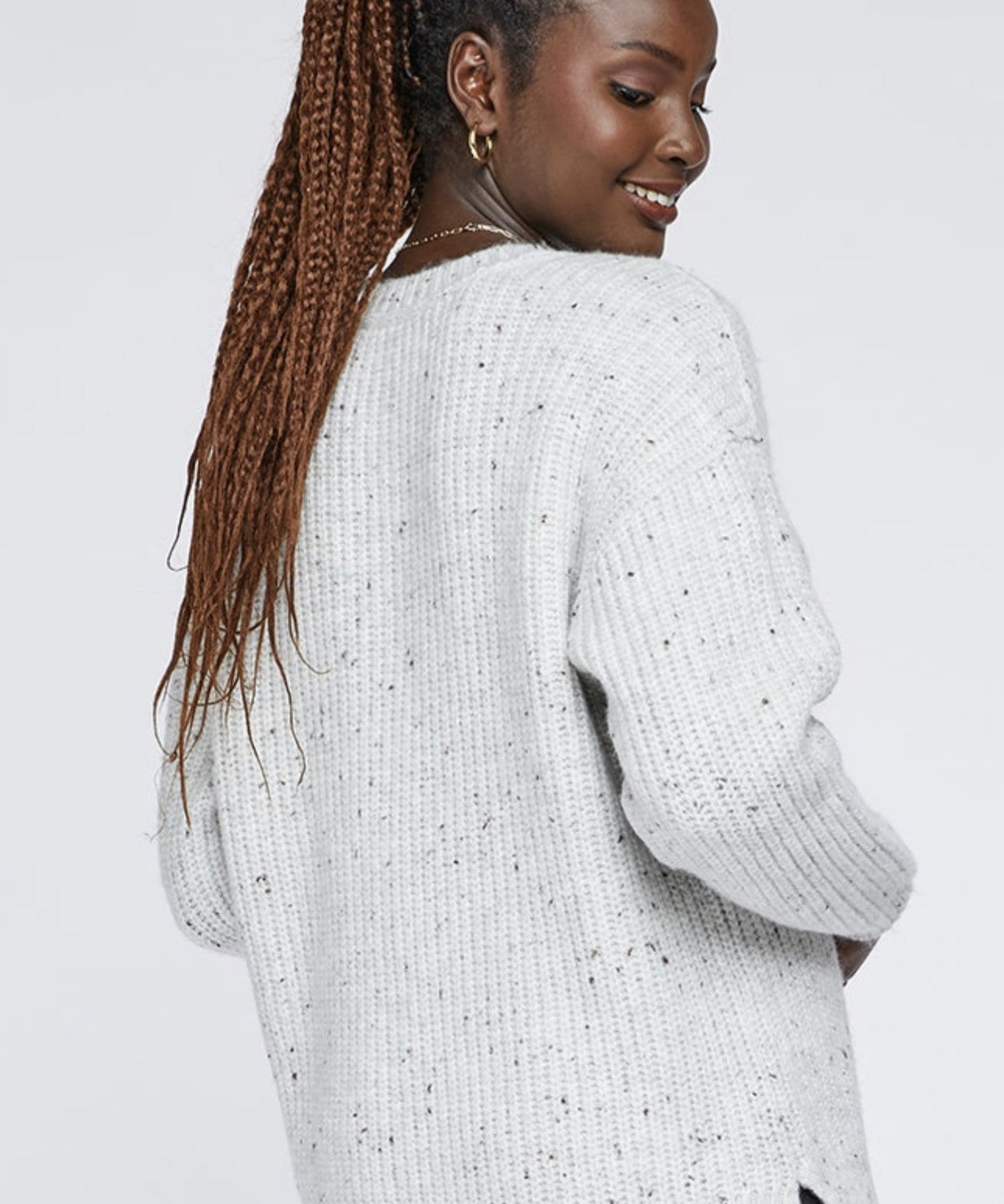 FLECK V NECK SWEATER