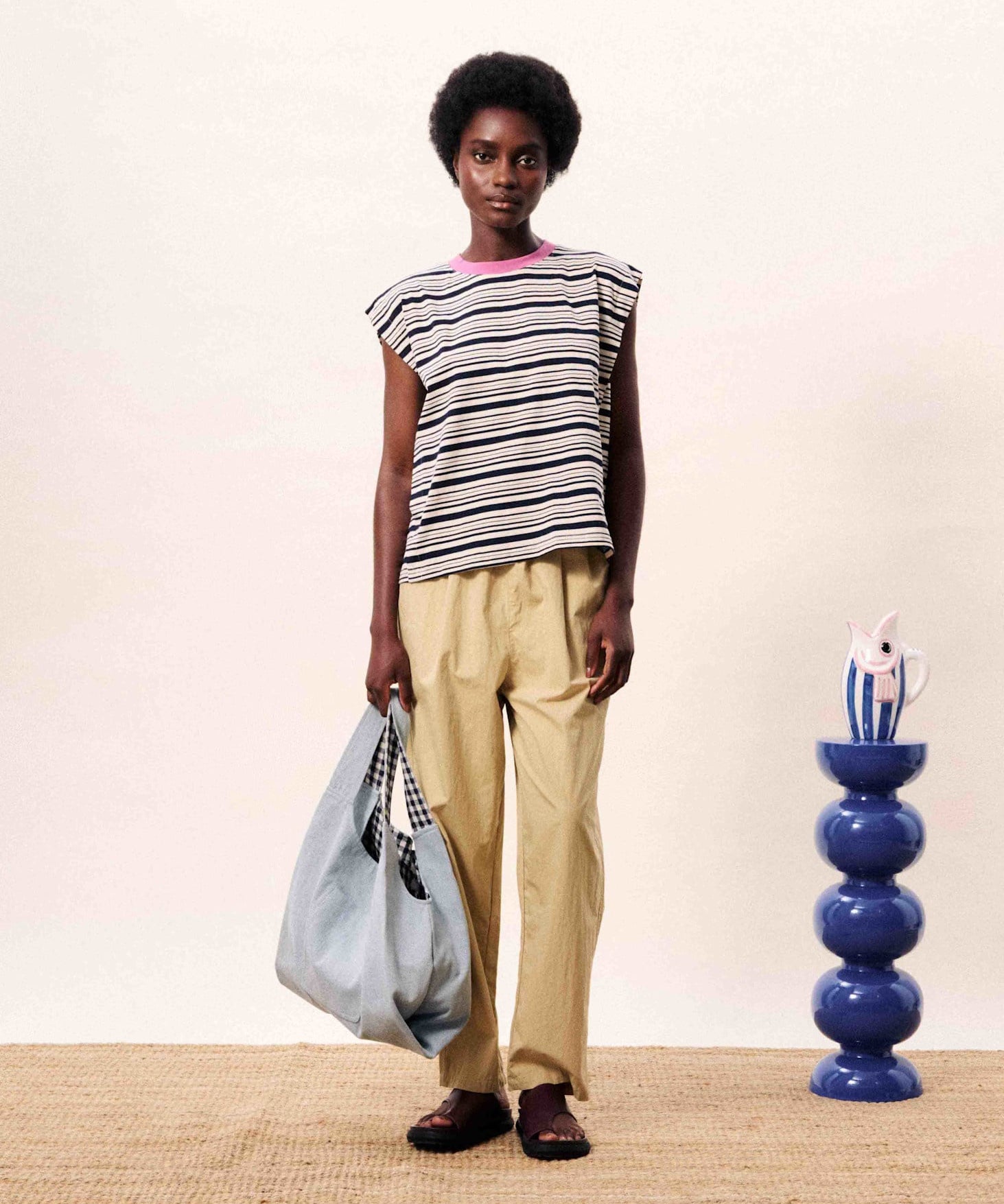STRIPED TEE W/CONTRAST NECK