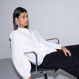 LSLV BLOUSE W/ RHINESTONE ACCENT