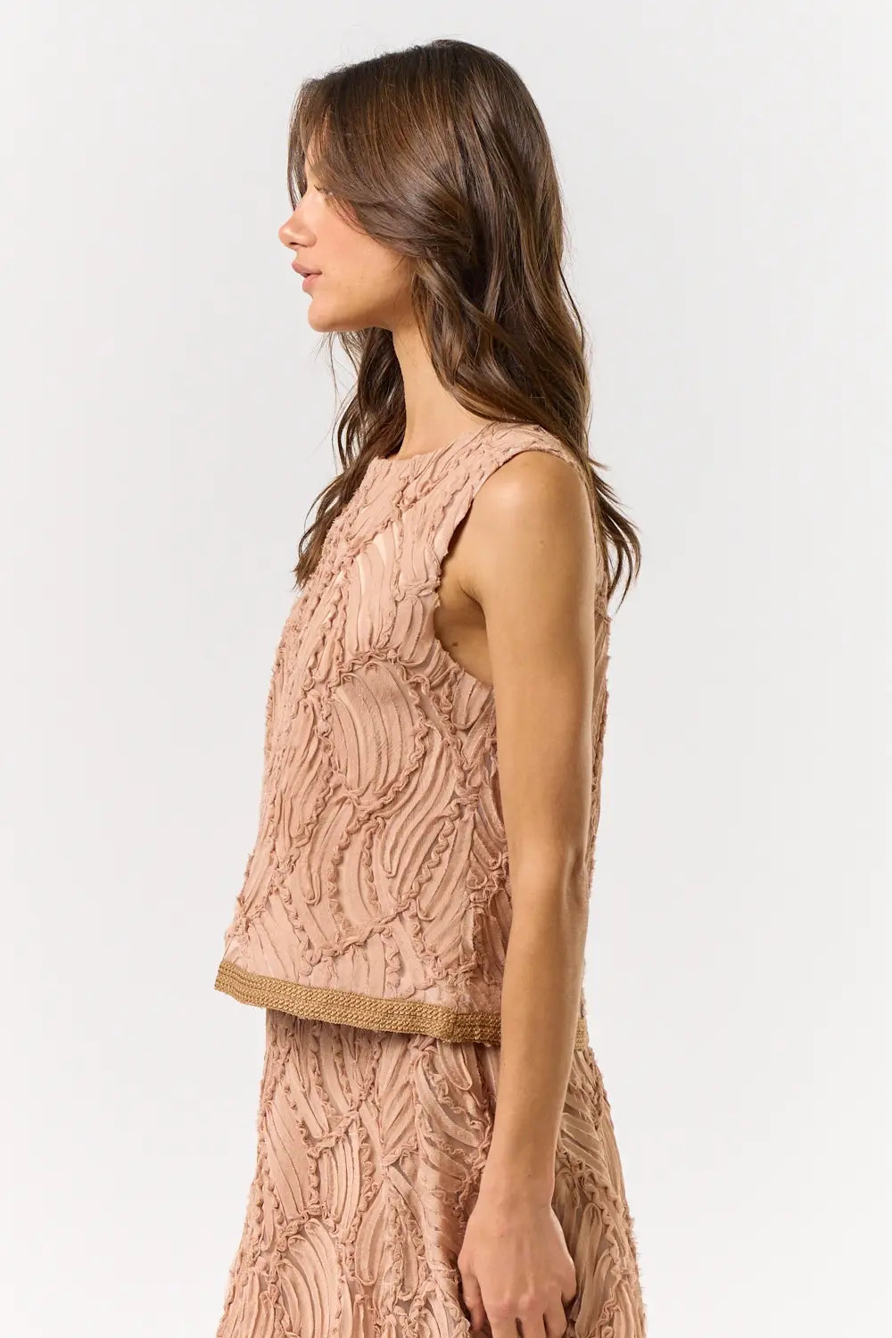 SLVLESS TEXTURED TOP