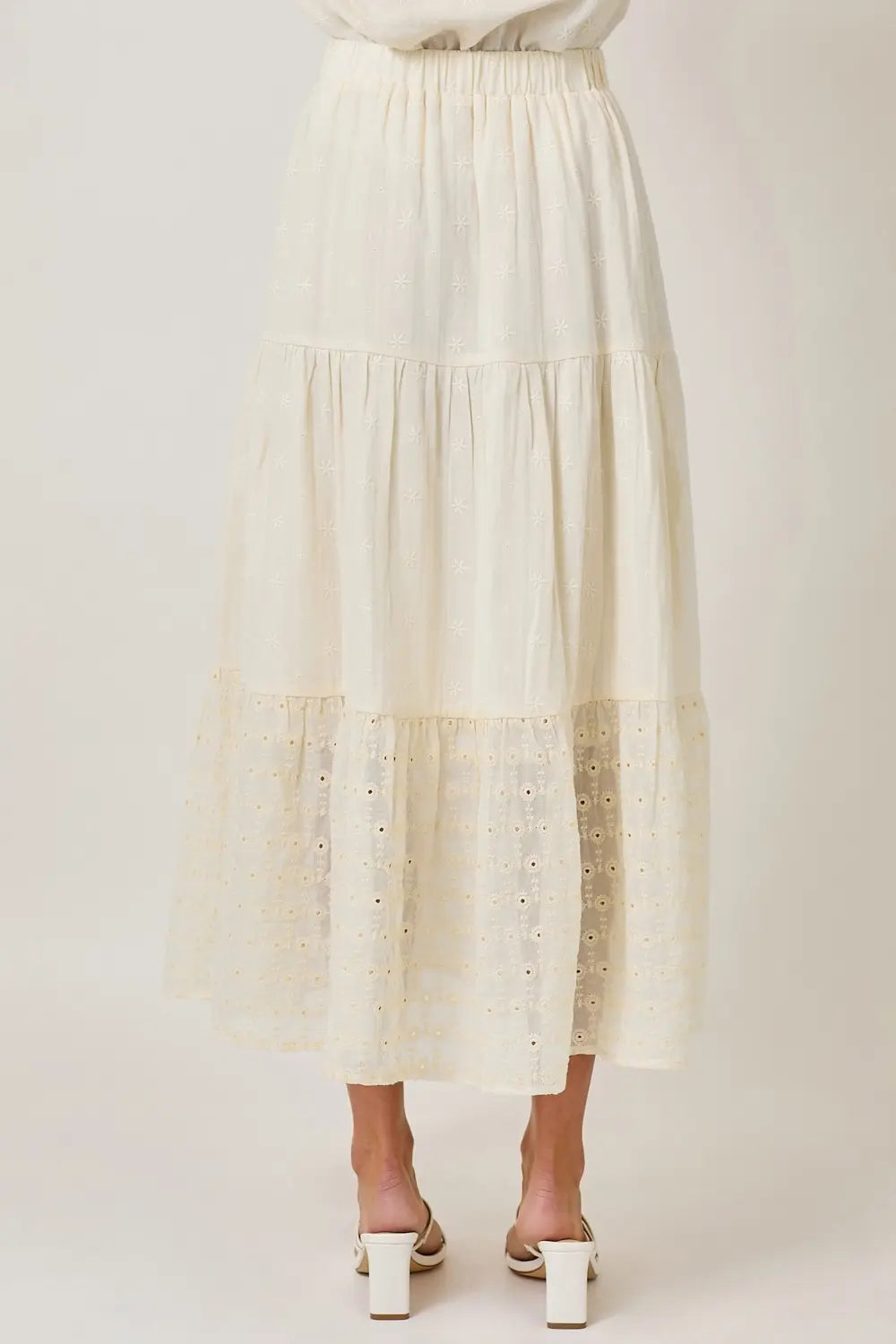EMBROIDERED EYELET TIERED SKIRT
