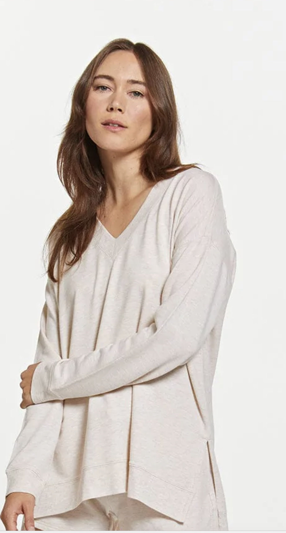 V NECK ATHLEISURE TOP