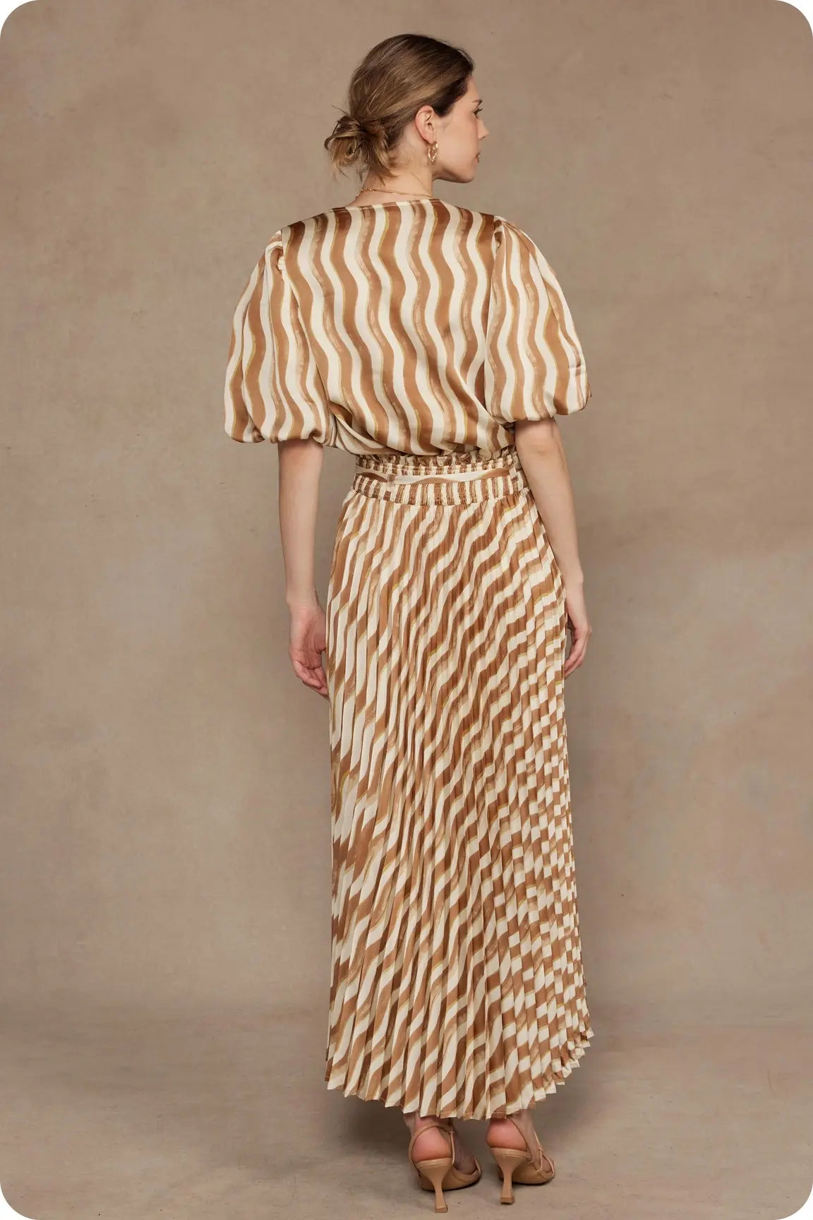 WAVY STRIPE PLEATED MIDI SKIRT