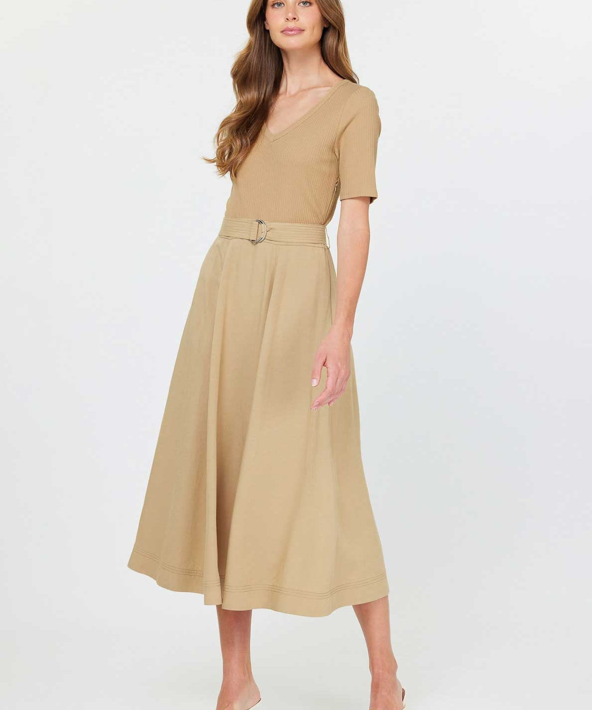 VNECK SSLV KNIT TOP MIDI