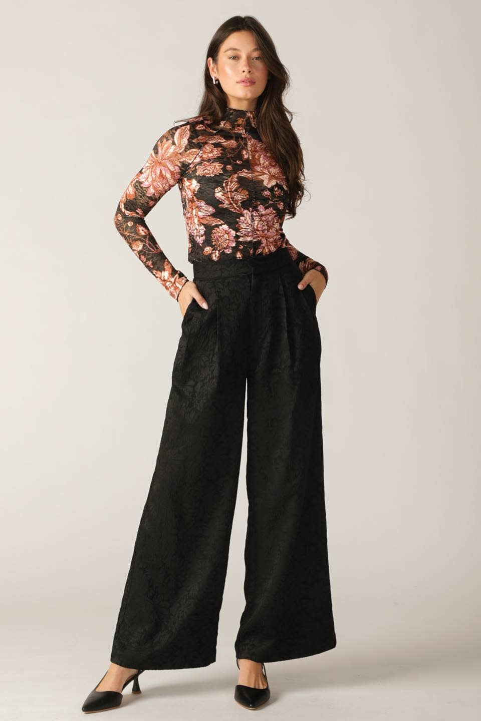 SHEER FLORAL LSLV BLOUSE