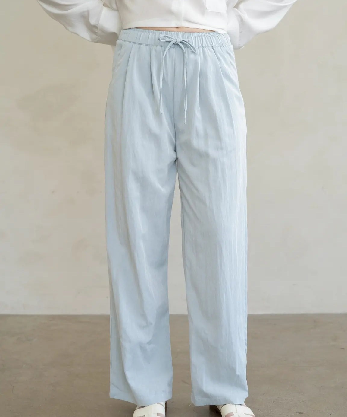WIDE LEG DRAWSTRING PANT
