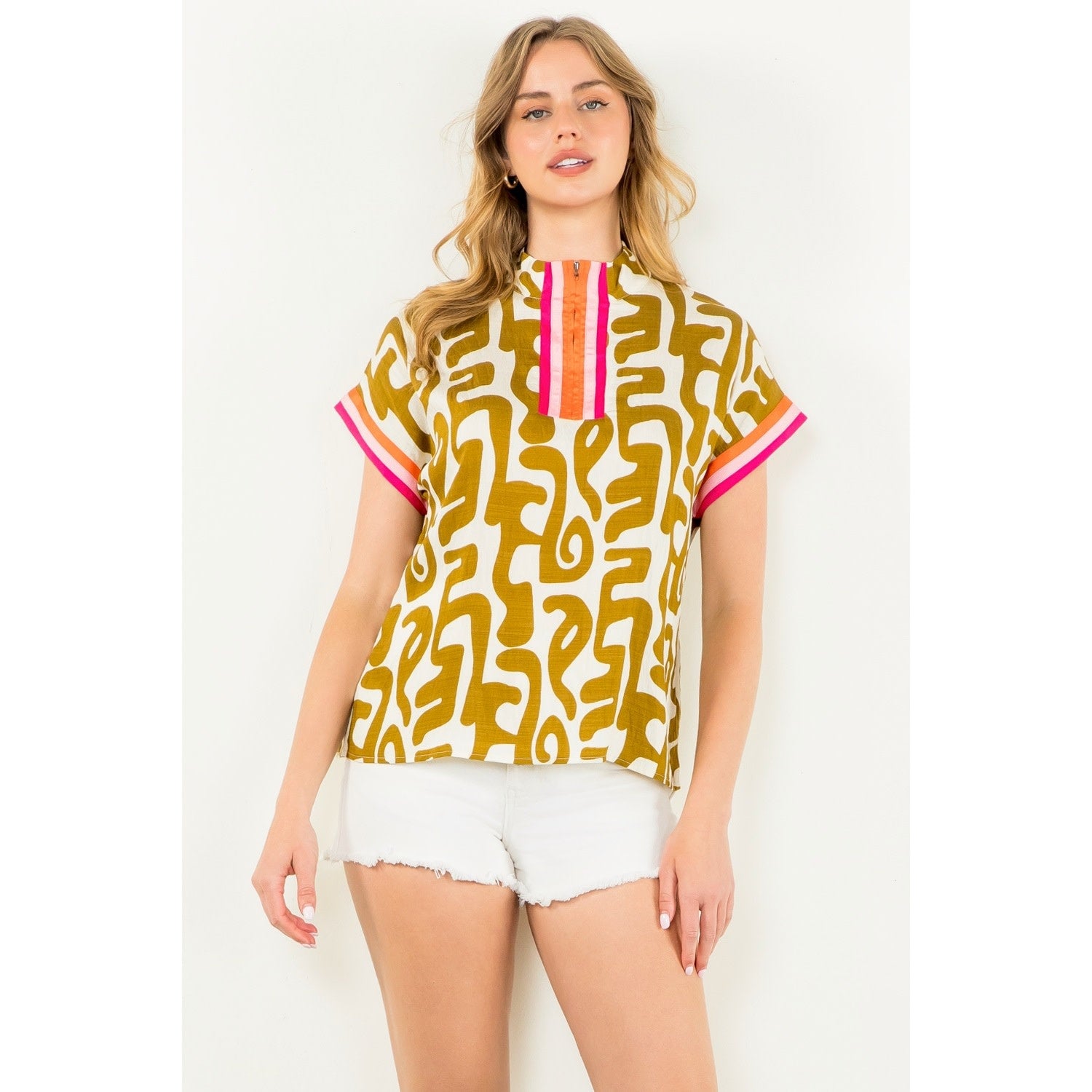 SSLV PRINT TOP W/CONTRASTING DETAIL (Additional Colors)
