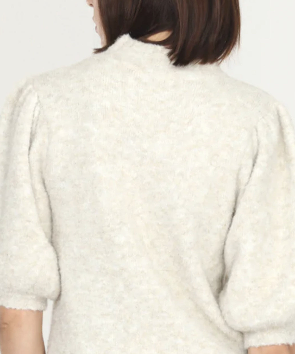 COZY KNIT PUFF SLV SWEATER