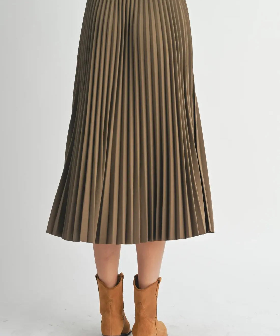 OUR FAVORITE PLEATED MIDI SKIRT