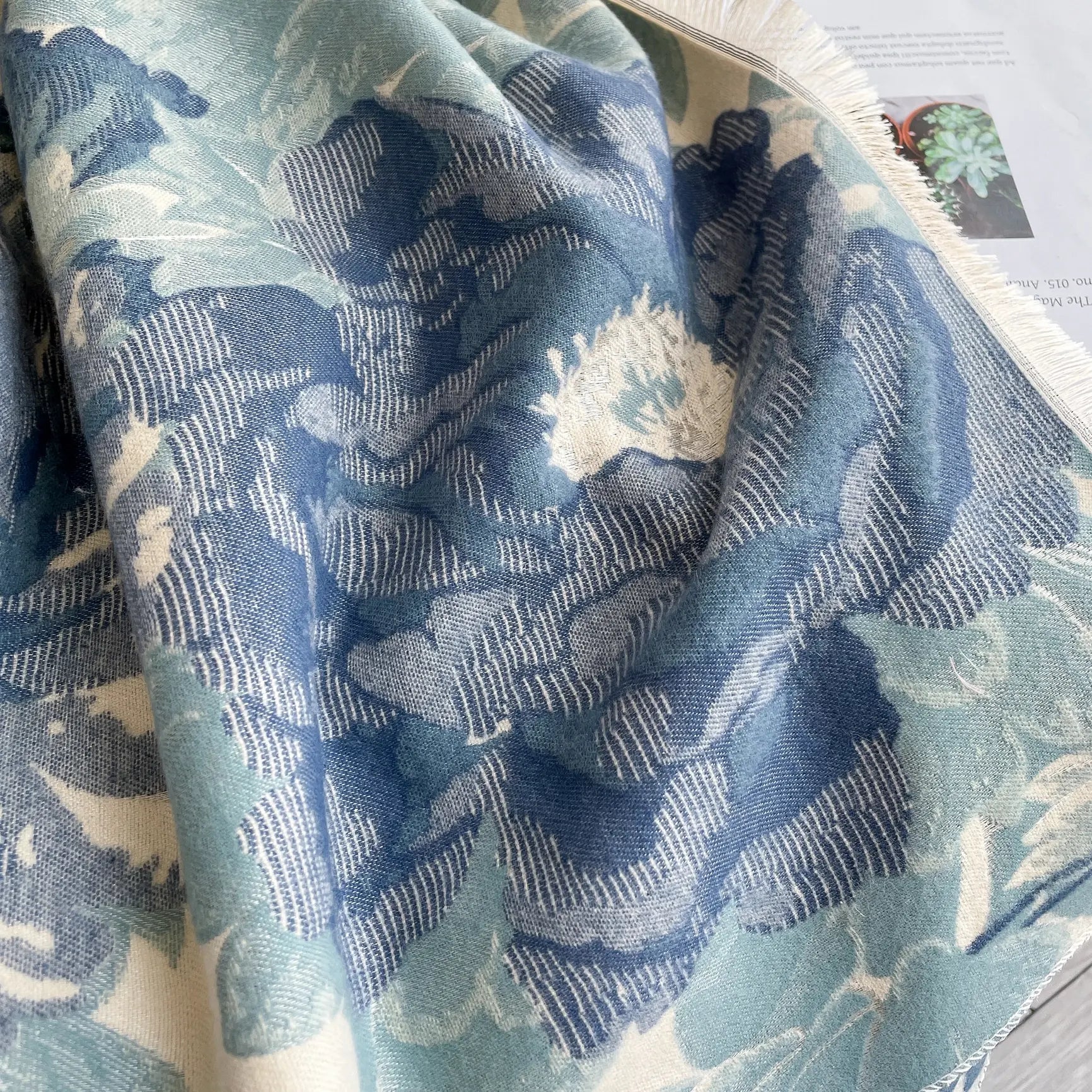 REVERSIBLE WRAP BLUE/WHITE BLOOM