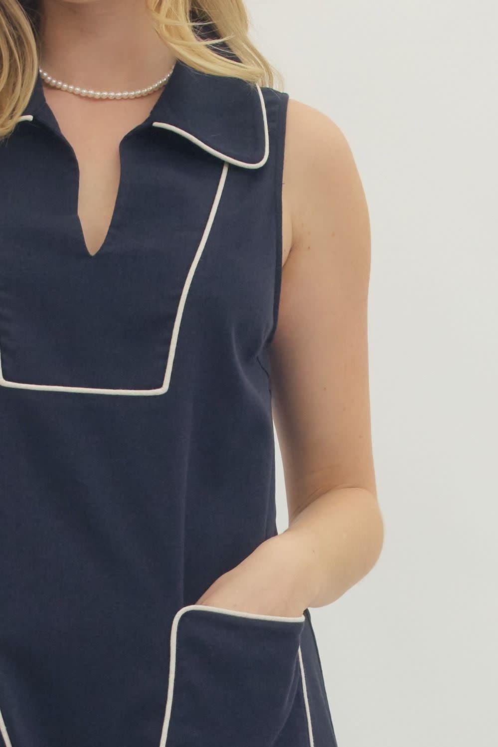 LINEN MINI W/PIPING DETAIL