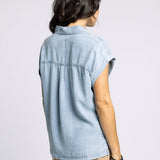 SABRINA DENIM SSLV BLOUSE