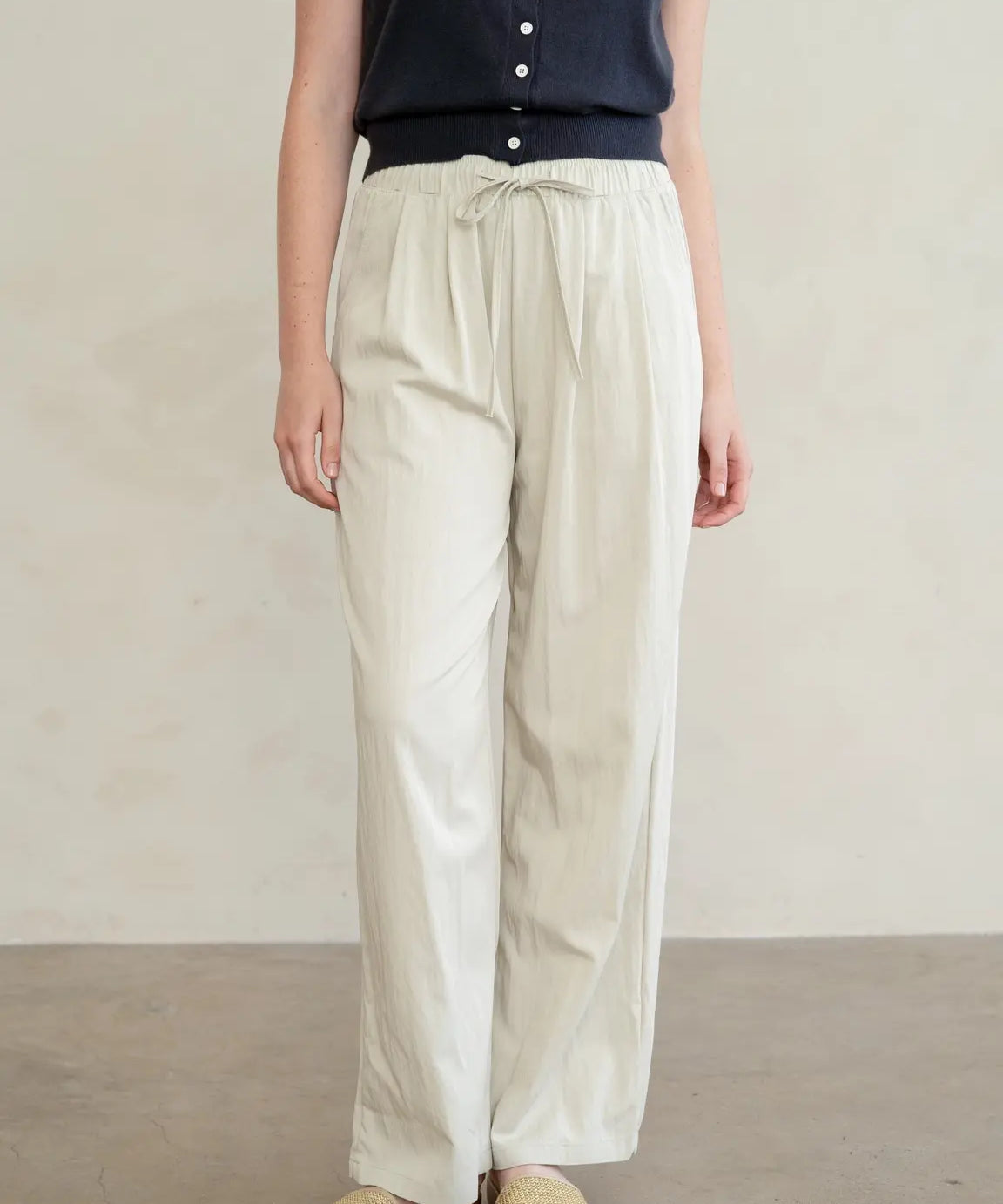 WIDE LEG DRAWSTRING PANT
