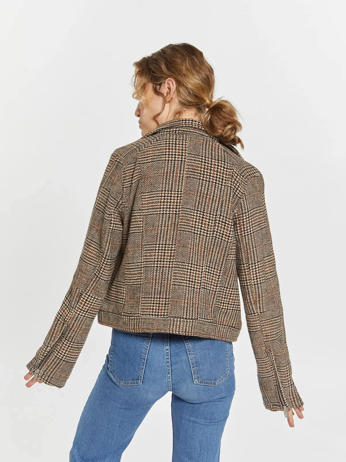 VARDEN ZIP UP JACKET