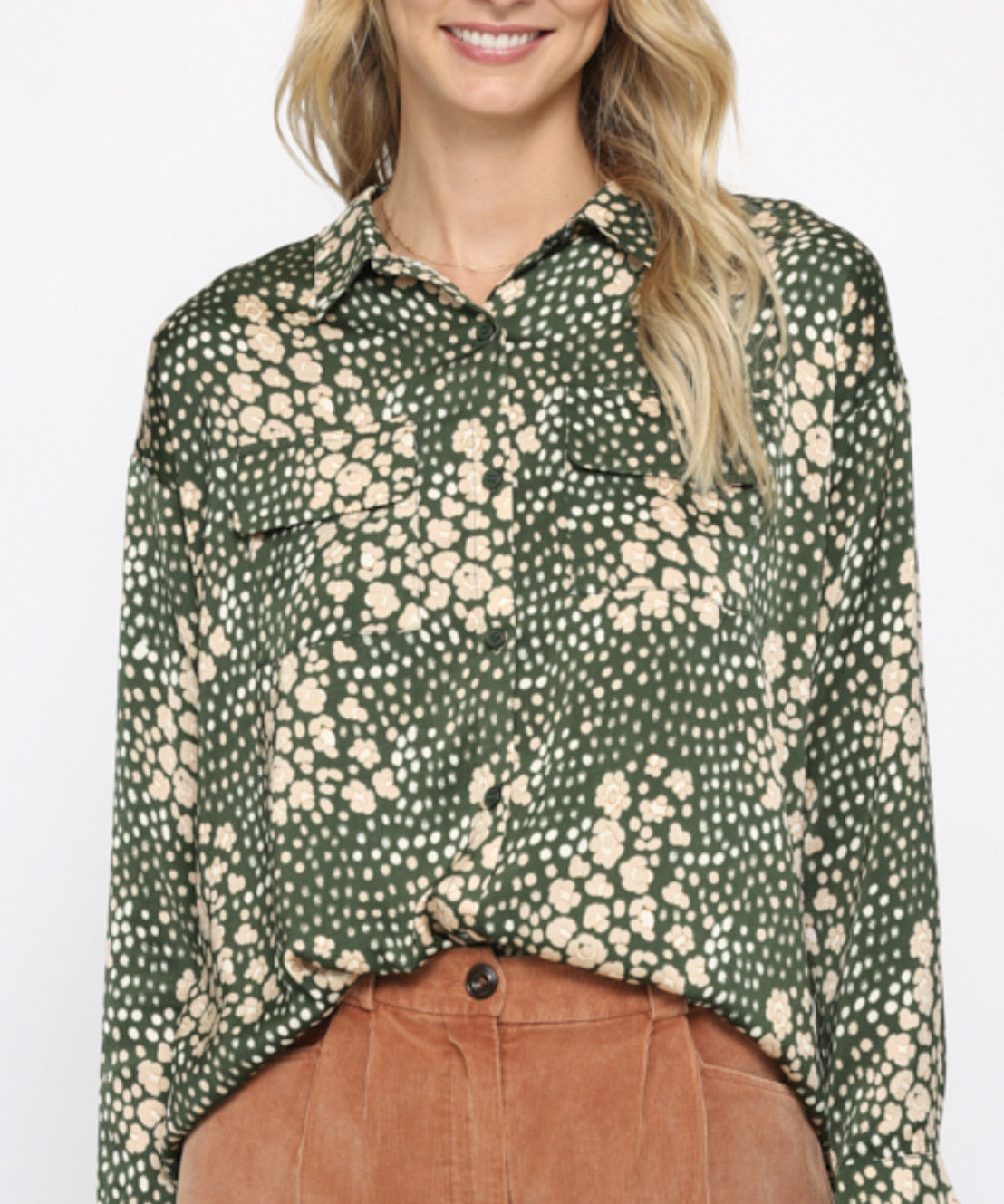 SATIN LSLV DBL POCKET PRINT TOP