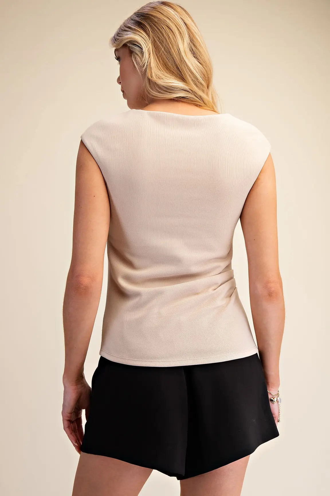 ROUND NECK SLVS SIDE DRAPED TOP