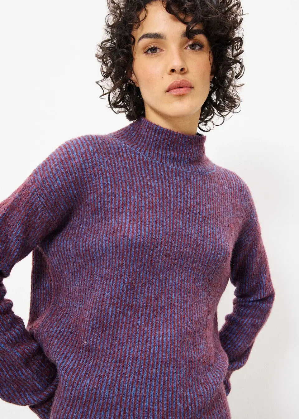 PRESLEY TEXTURED SWEATER
