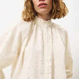 ELINE EYELET  PRINT BLOUSE
