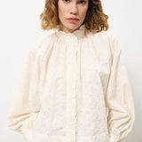 ELINE EYELET  PRINT BLOUSE