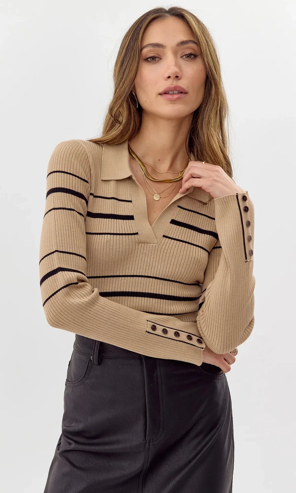 VNECK RIBBED STRIPE KNIT TOP