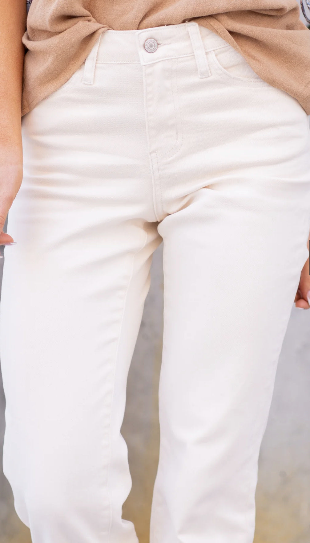 High Rise Crop Straight Jean