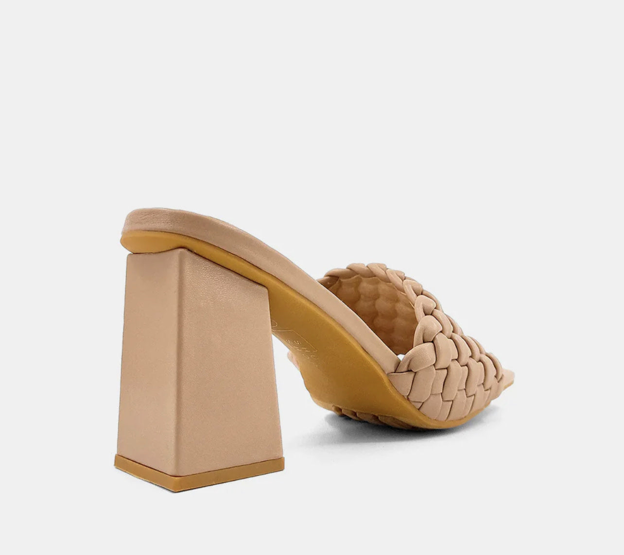 FEDORA WOVEN STRAP HEEL